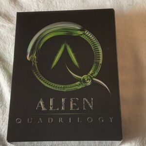 Alien Quadrilogy DVD Box Set - 9 disc set